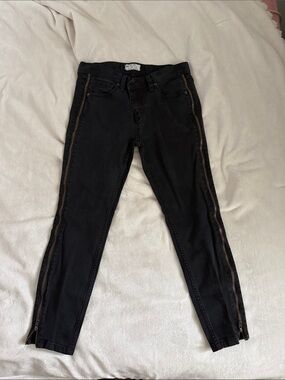 Women’s Free People Black Skinny Jeans with Side Zipper Detail